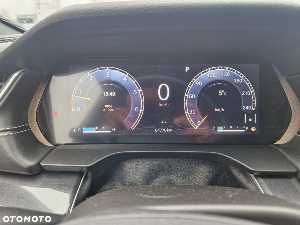 Jeep Grand Cherokee - 18