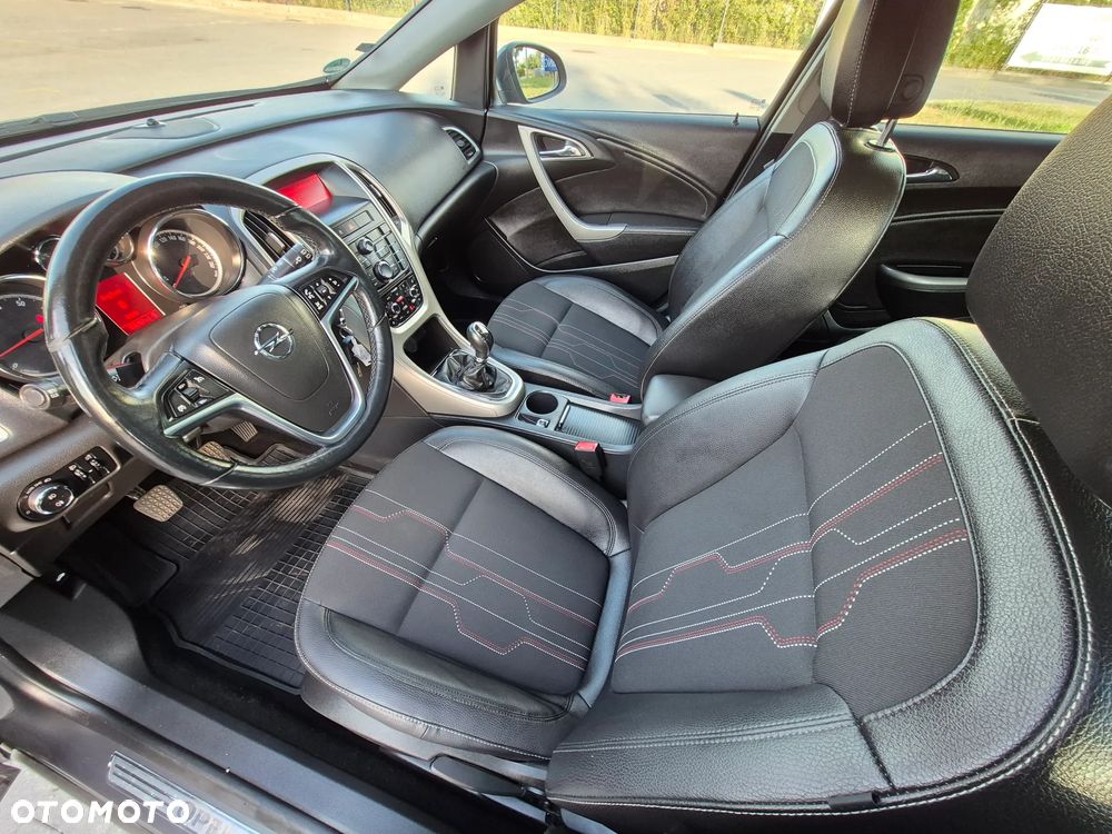 Opel Astra 1.4 Turbo - 15
