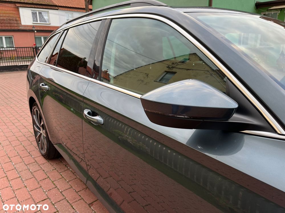 Skoda Superb 2.0 TDI DSG Ambition - 11