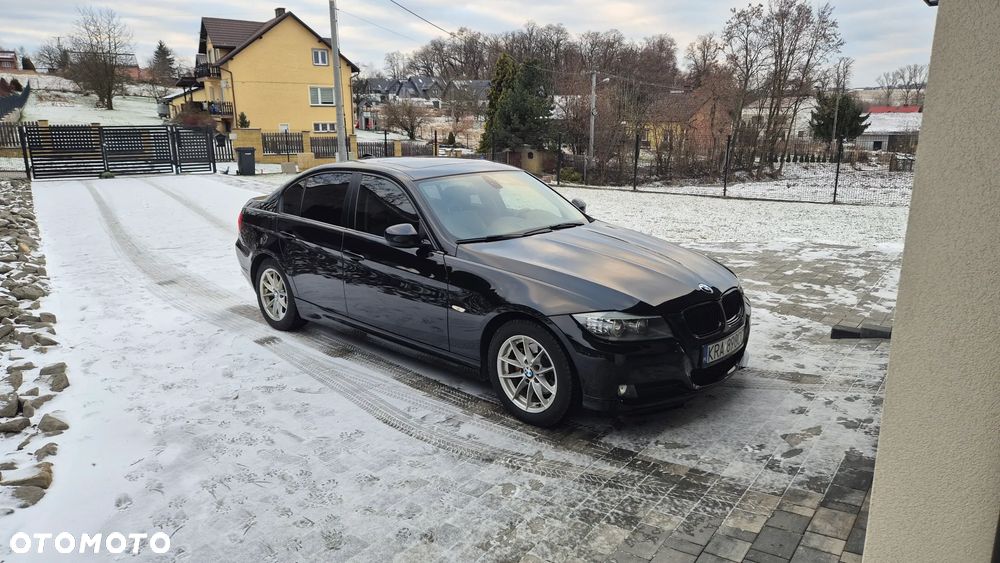 BMW Seria 3 - 35