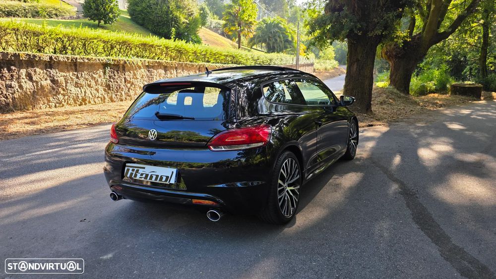 Volkswagen Scirocco 2.0 TDI Million — fotografia 2