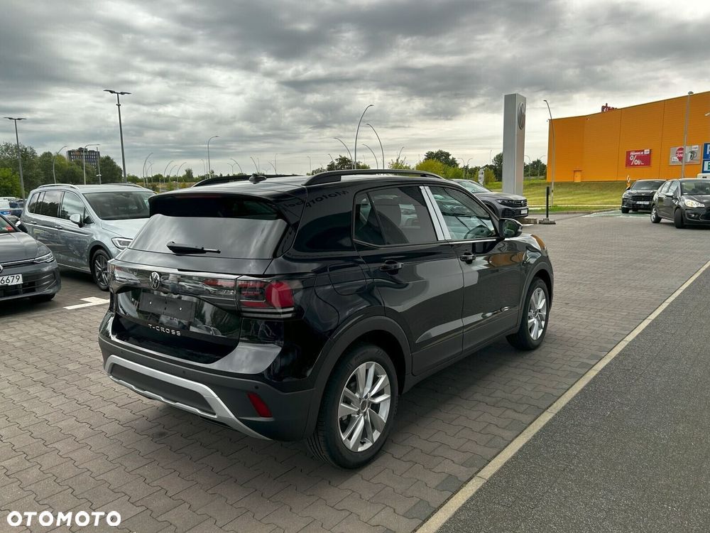 Volkswagen T-Cross - 7