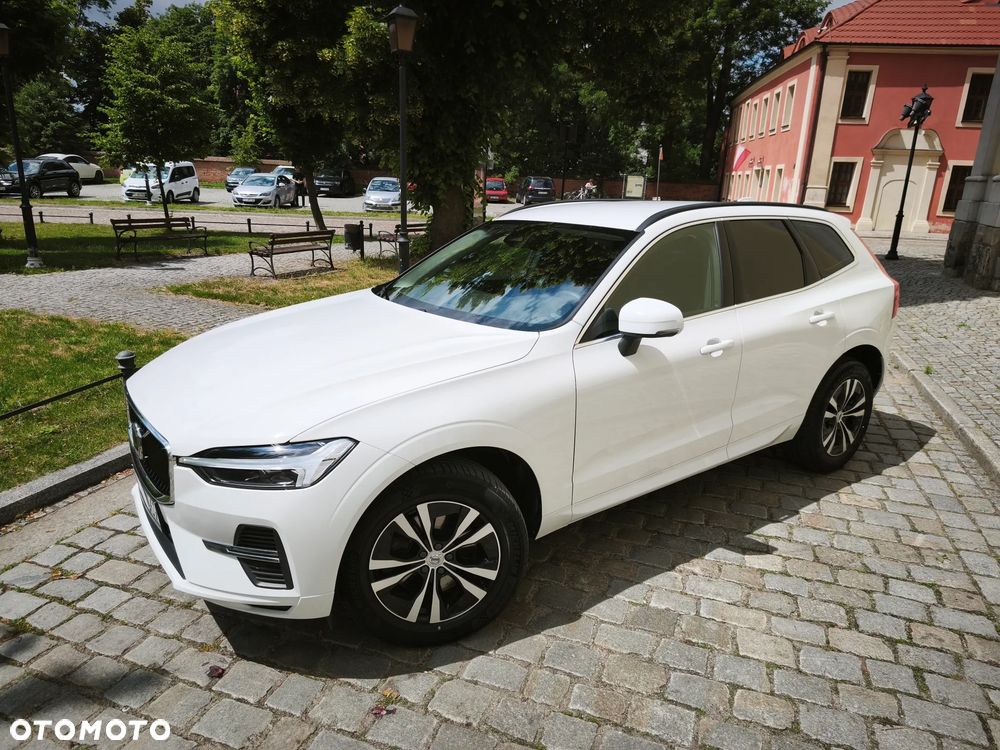 Volvo XC 60 B4 B Momentum Pro - 3