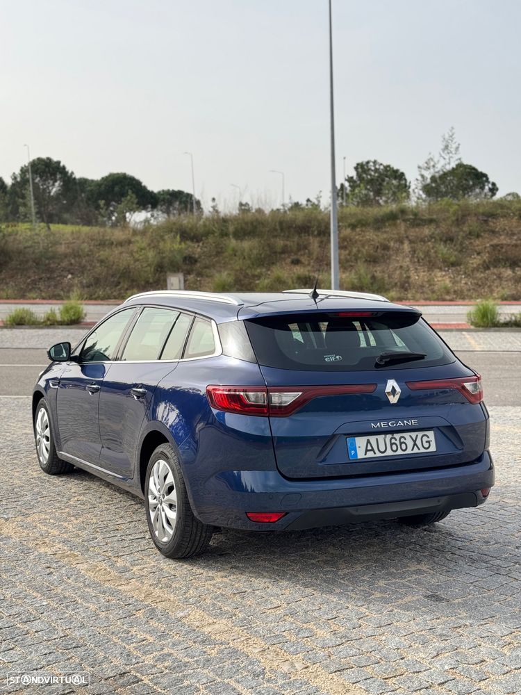 Renault Mégane Sport Tourer ENERGY dCi 110 EDC BUSINESS - 3