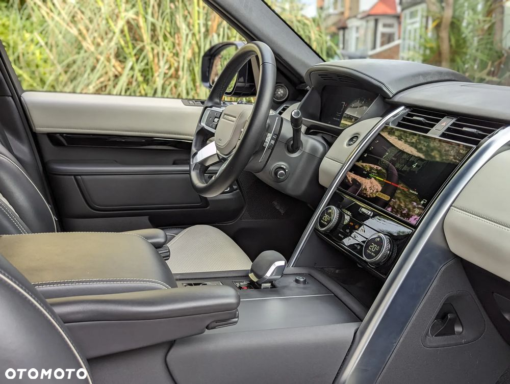 Land Rover Discovery V 3.0 P360 mHEV Metropolitan Edition - 12