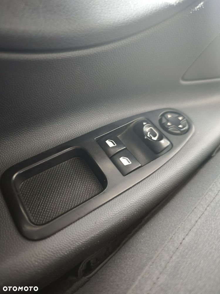 Toyota ProAce - 12