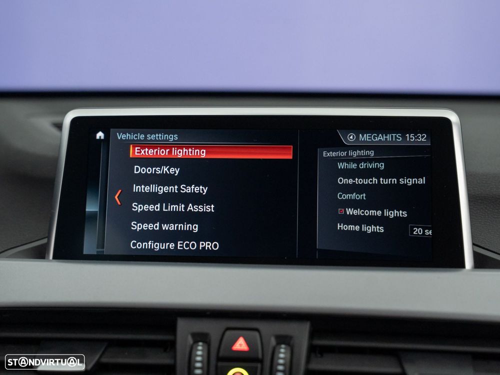 BMW X1 16 d sDrive Advantage Auto - 33