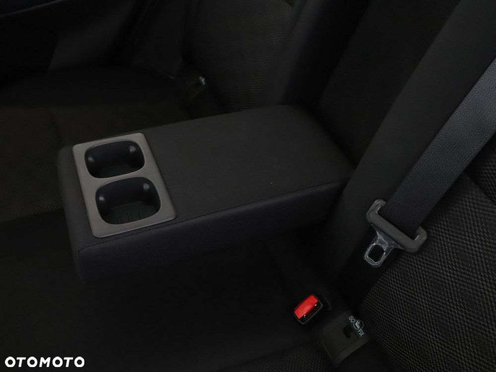 Nissan Qashqai 1.2 DIG-T N-Connecta - 35