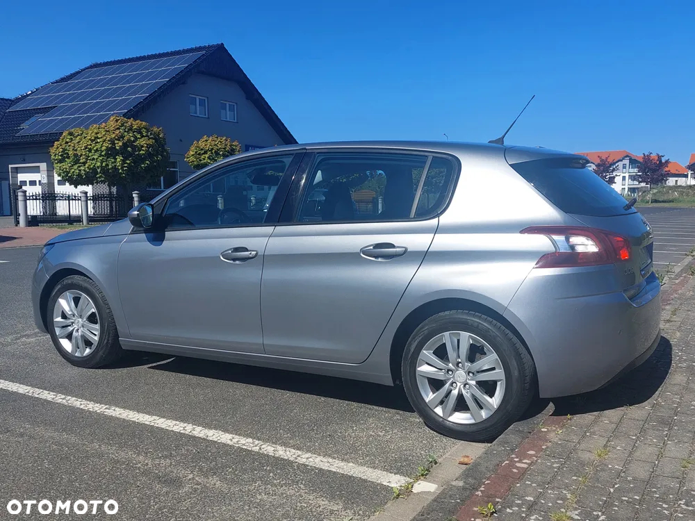 Peugeot 308 SW 1.2 PureTech Allure S&S - 24