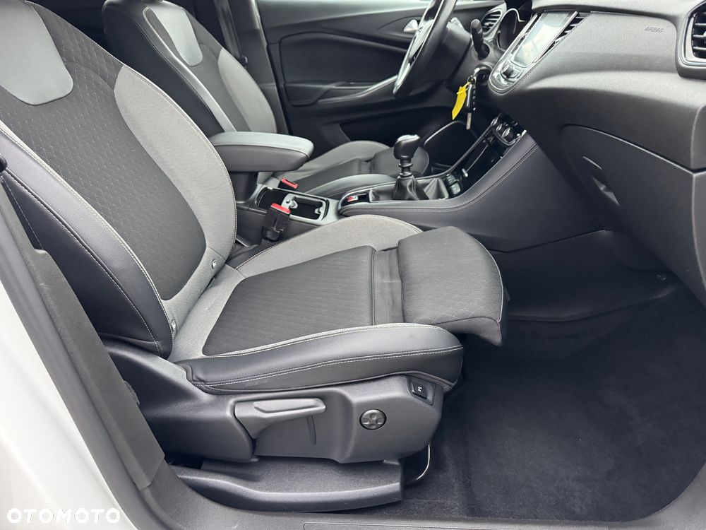 Opel Grandland X 1.2 Start/Stop Ultimate - 34