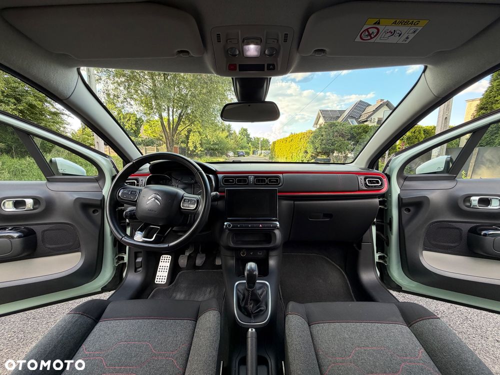 Citroën C3 1.2 PureTech Shine - 18