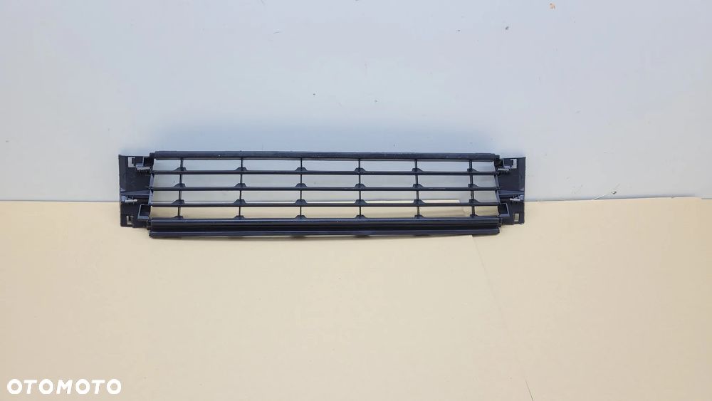 VW POLO 6C0 LIFT 14- KRATKA ŚRODKOWA ZDERZAKA PRZEDNIEGO 6C0853677 - 1