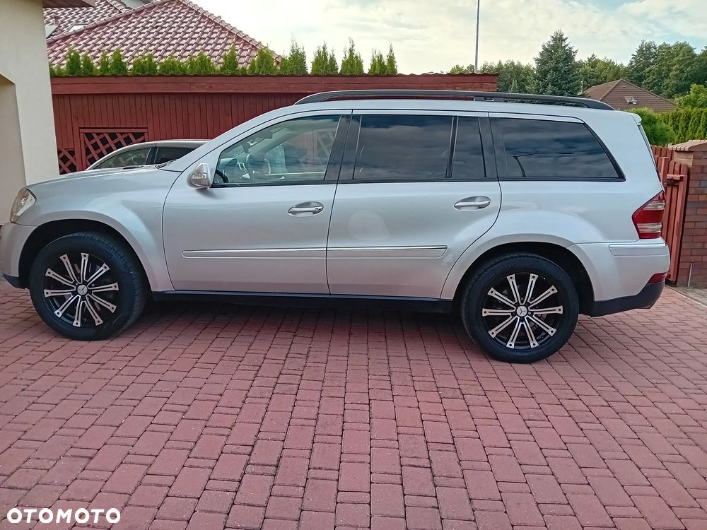 Mercedes-Benz GL 320 CDI 4Matic 7G-TRONIC - 2