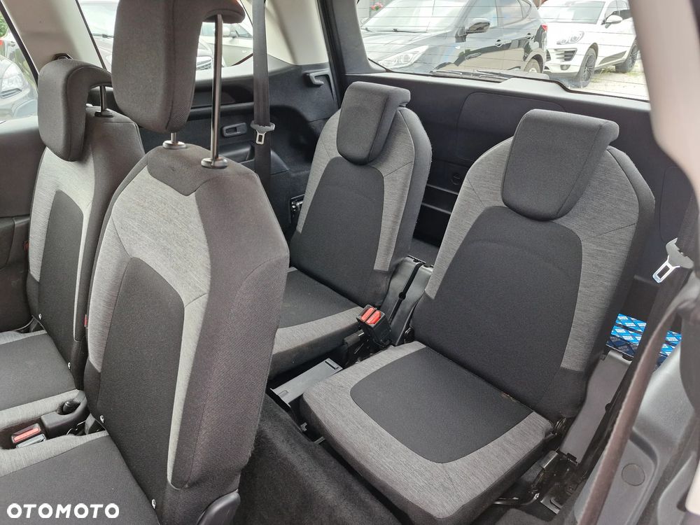Citroën C4 Grand Picasso - 22