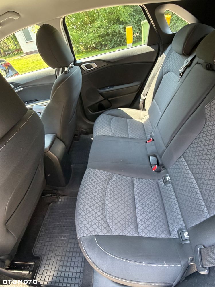 Kia Ceed 1.0 T-GDI L - 12