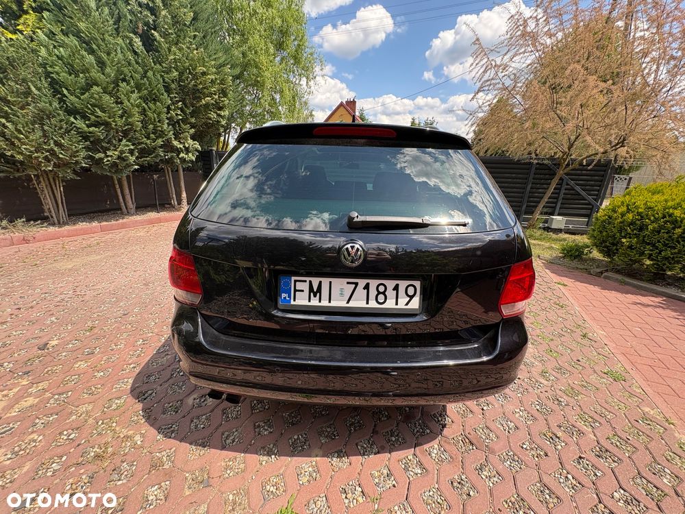 Volkswagen Golf 2.0 TDI DPF Highline - 3
