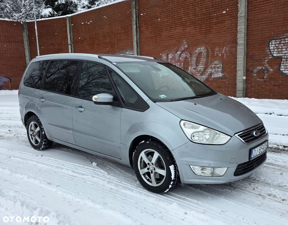 Ford Galaxy 2.0 TDCi Ambiente - 13