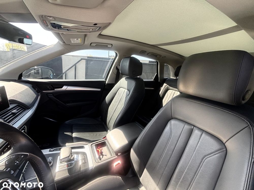 Audi Q5 2.0 TFSI Quattro S tronic design - 4