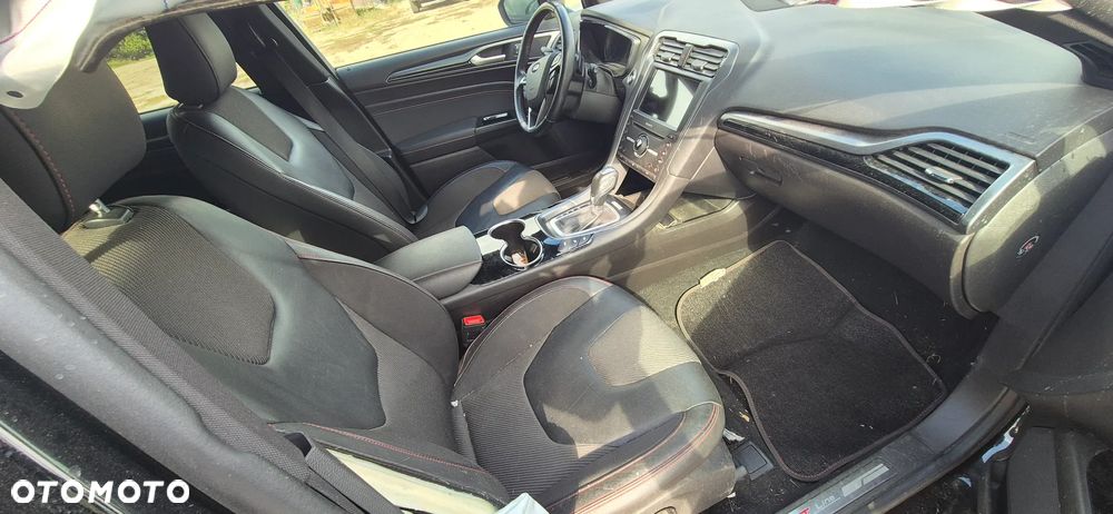 Ford Mondeo 1.5 EcoBoost ST-Line X - 38