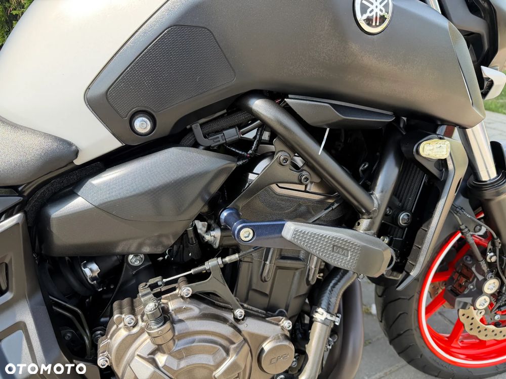 Yamaha MT - 18