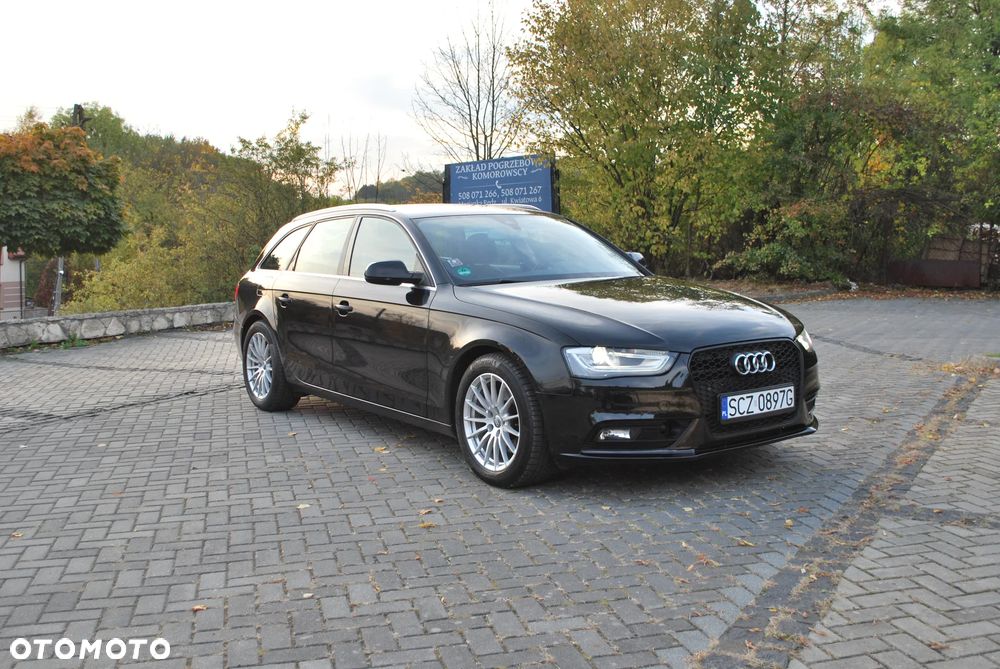 Audi A4 Avant 2.0 TDI DPF quattro S tronic Attraction - 11