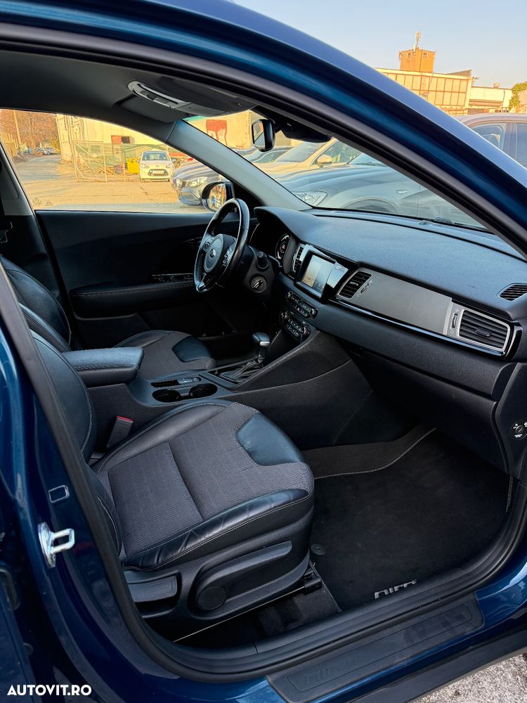 Kia Niro 1.6 GDI HEV 2WD OPF Aut. Edition 7 - 10