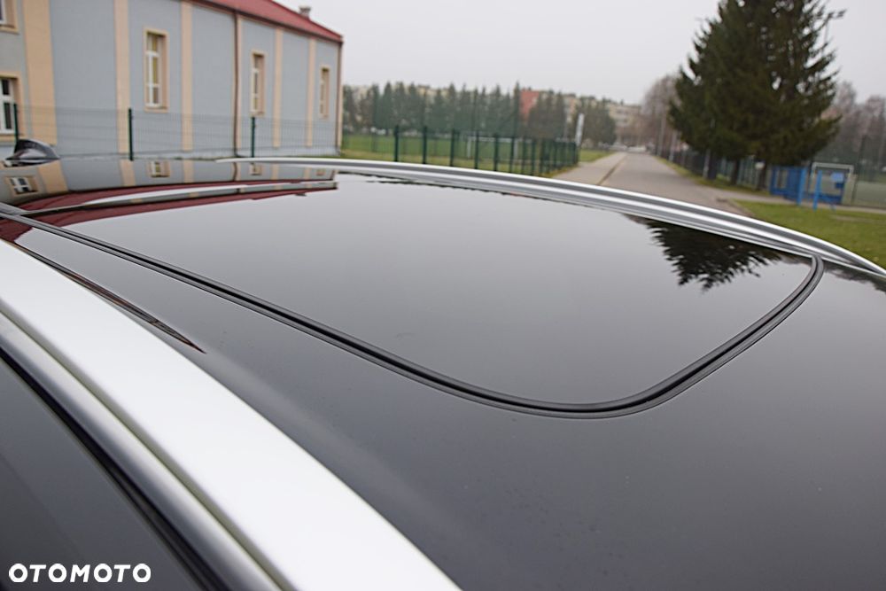 Volvo XC 60 B4 D AWD Geartronic Momentum - 25