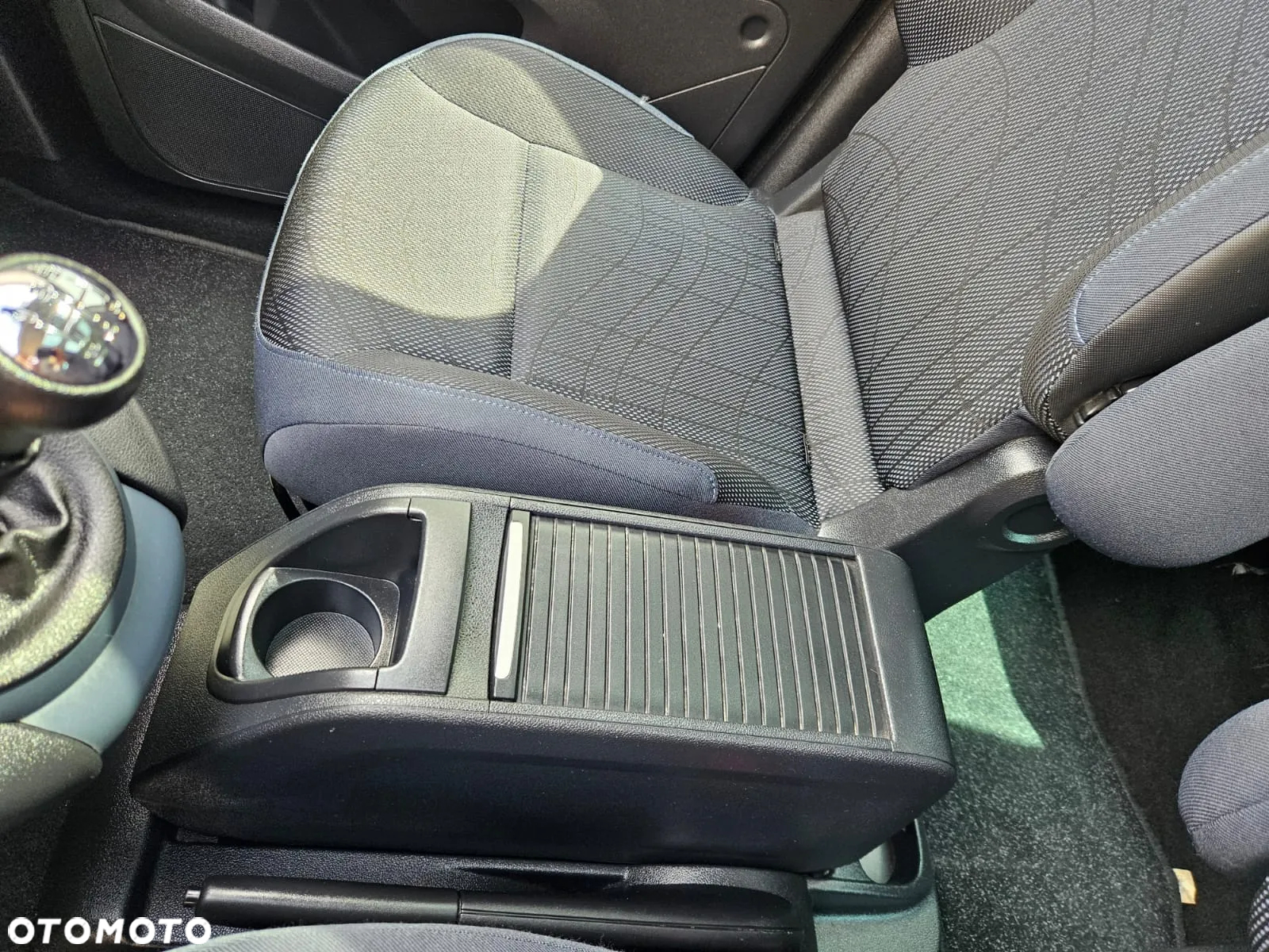 Peugeot Partner Tepee 90 Family - 26