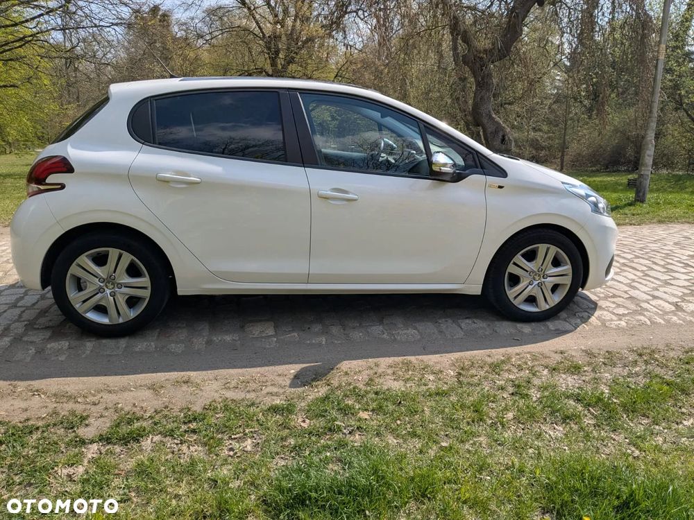 Peugeot 208 1.2 VTi Style - 8