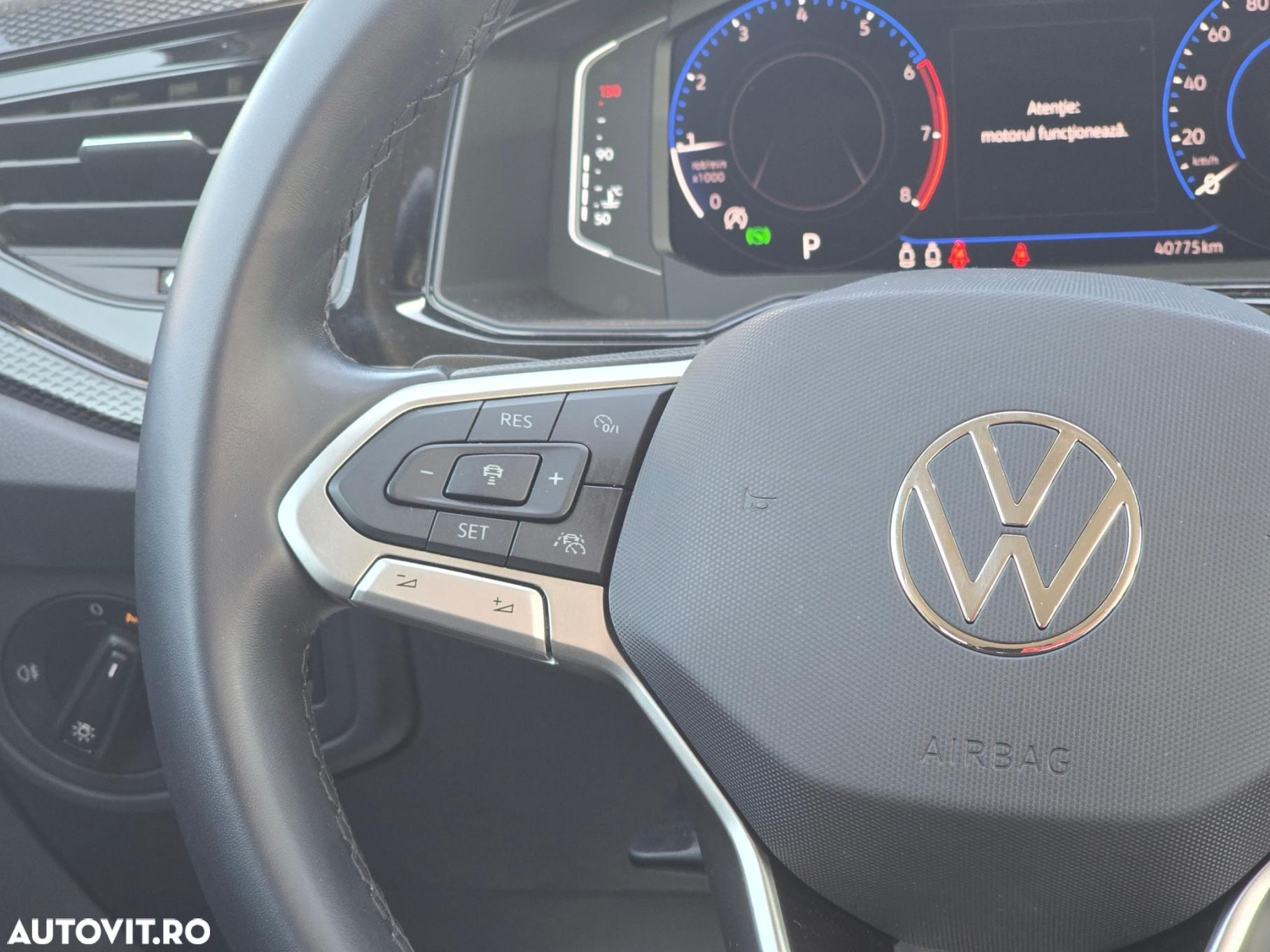Volkswagen Taigo - 12