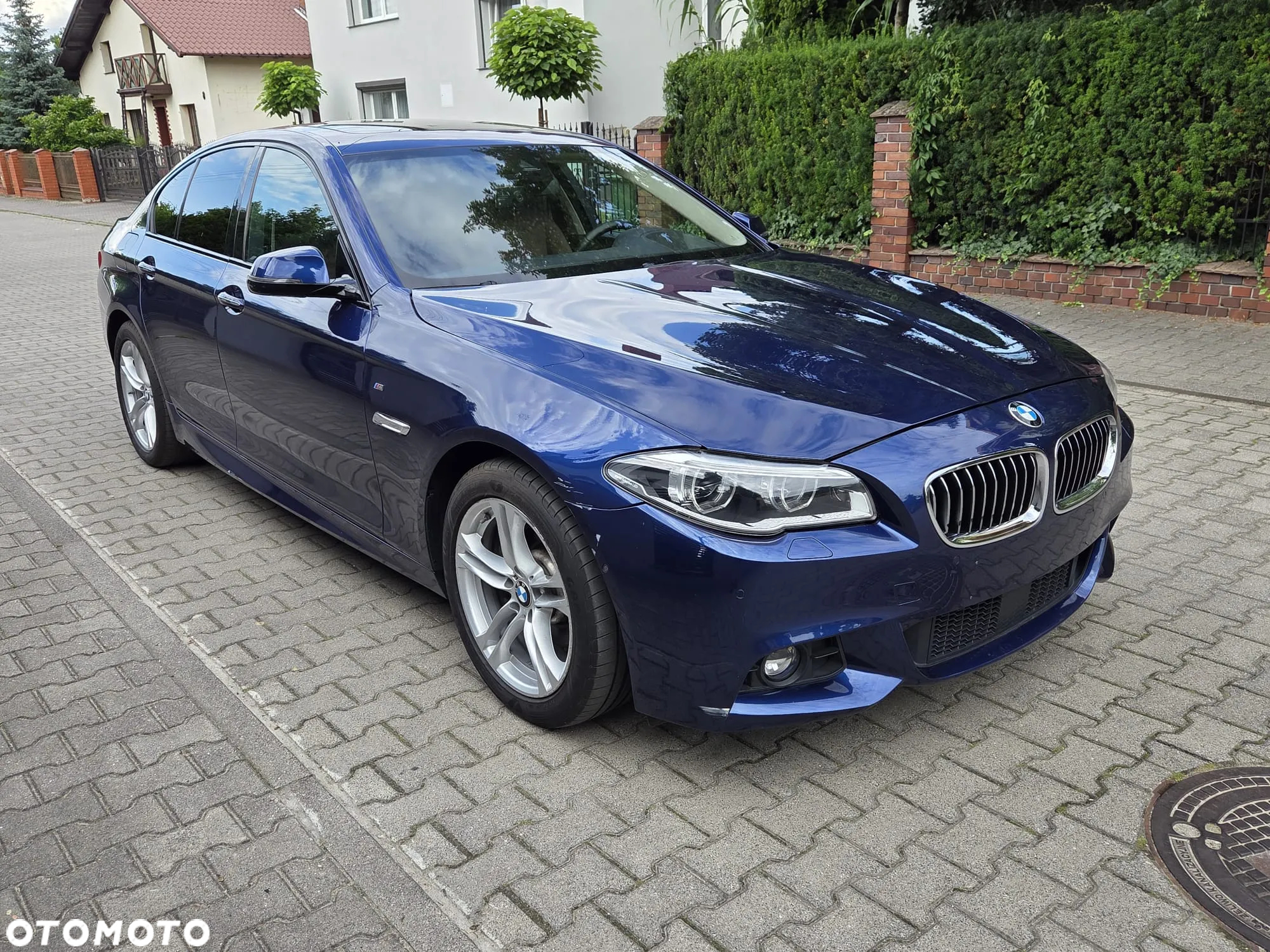 BMW Seria 5 520d M Sport - 4