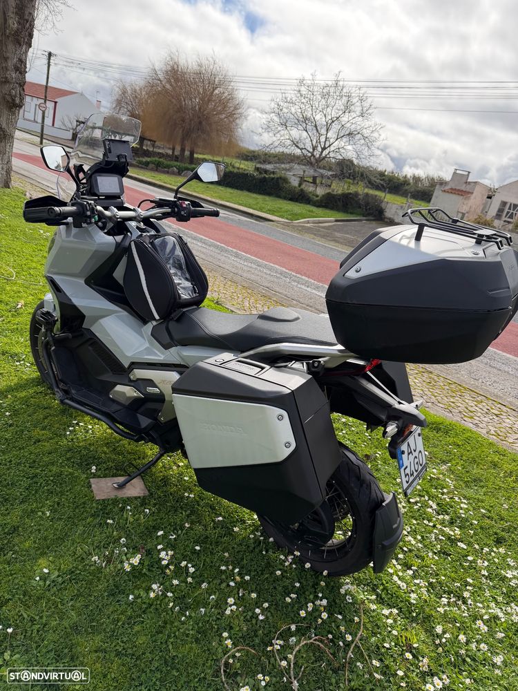 Honda X-ADV - 1