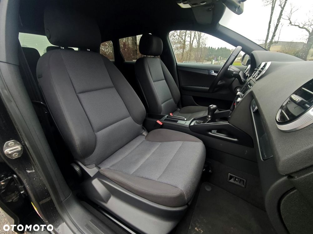 Audi A3 Sportback 1.2 TFSI Attraction - 31