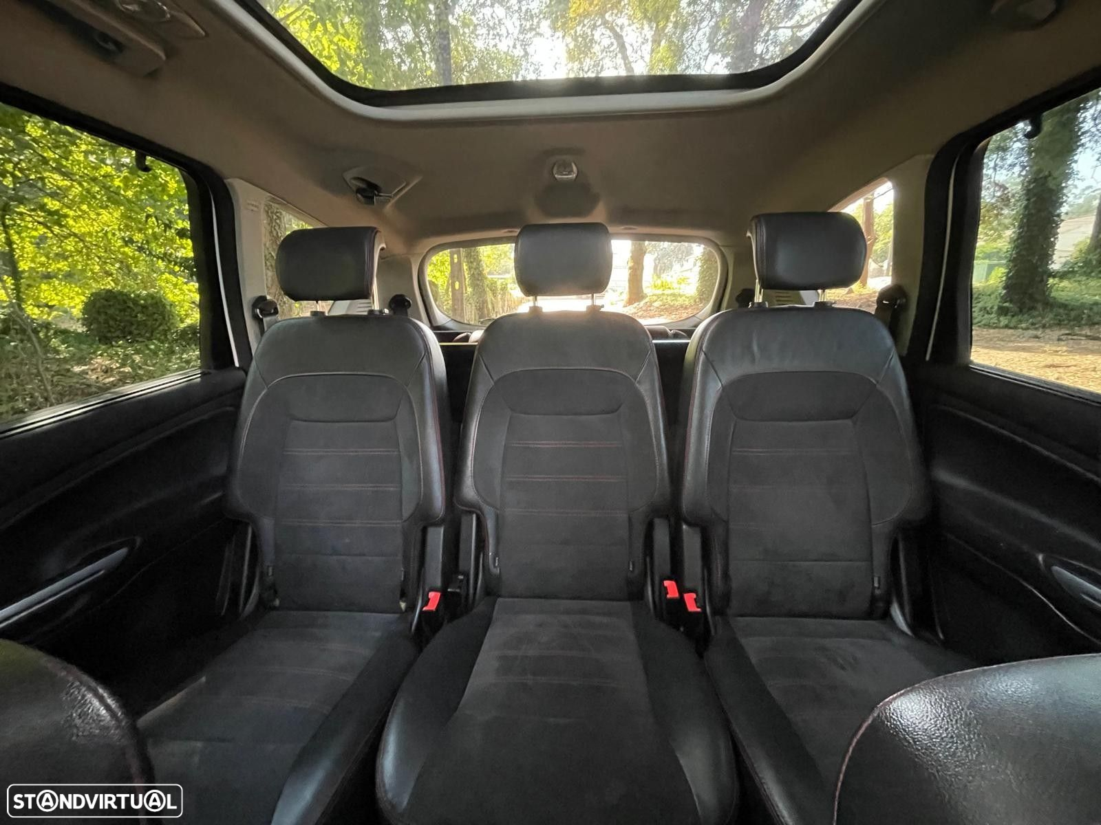 Ford S-Max 2.0 TDCi Titanium 7L Aut. - 32