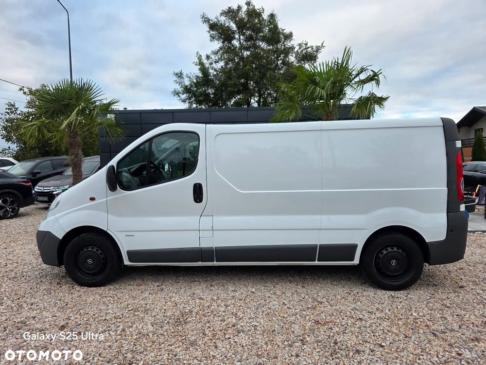Opel Vivaro - 6