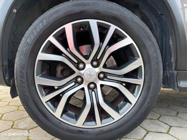 Mitsubishi ASX 1.6 DI-D Instyle Connect Edition - 29