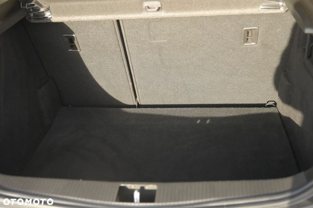 Opel Astra 1.6 Edition Sport - 20