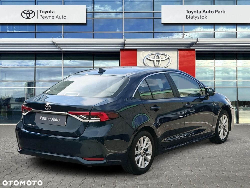 Toyota Corolla - 5