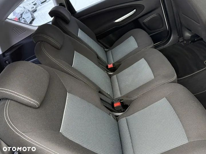 Ford S-Max 2.0 Champions Edition - 33