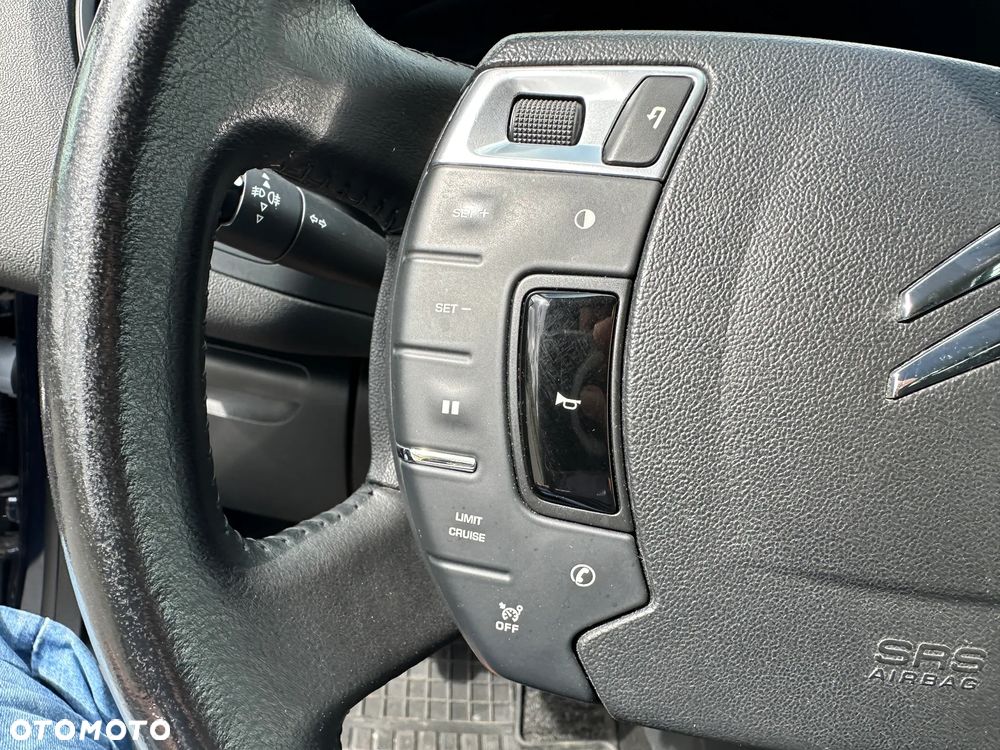 Citroën C5 2.0 16V Confort - 19