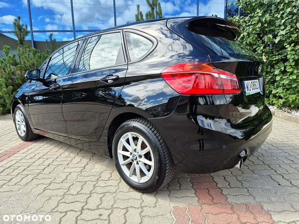 BMW Seria 2 216d - 18