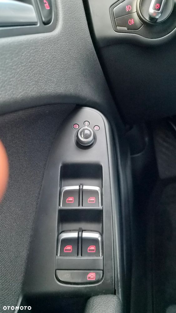 Audi A4 Avant 2.0 TDI DPF S line Sportpaket - 18