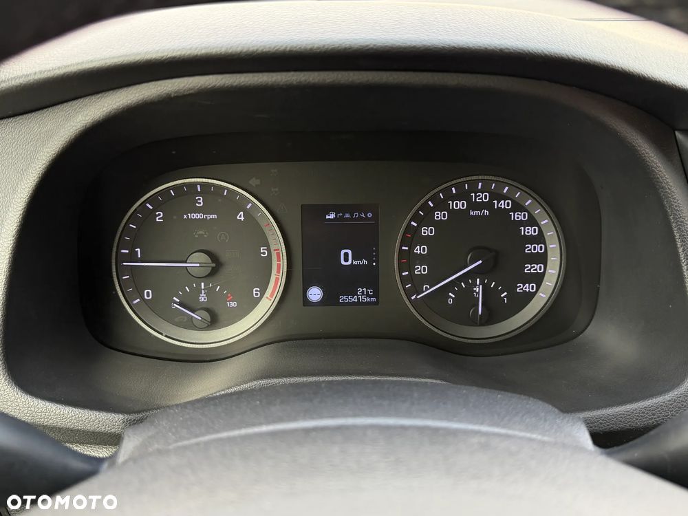Hyundai Tucson 2.0 CRDI BlueDrive GO 2WD - 15