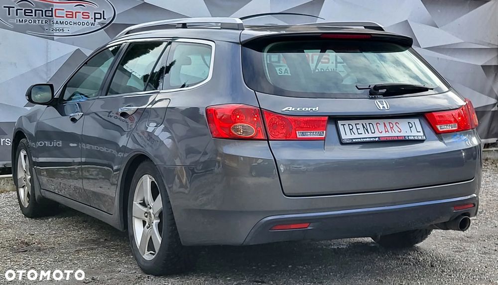 Honda Accord 2.0 Elegance - 29