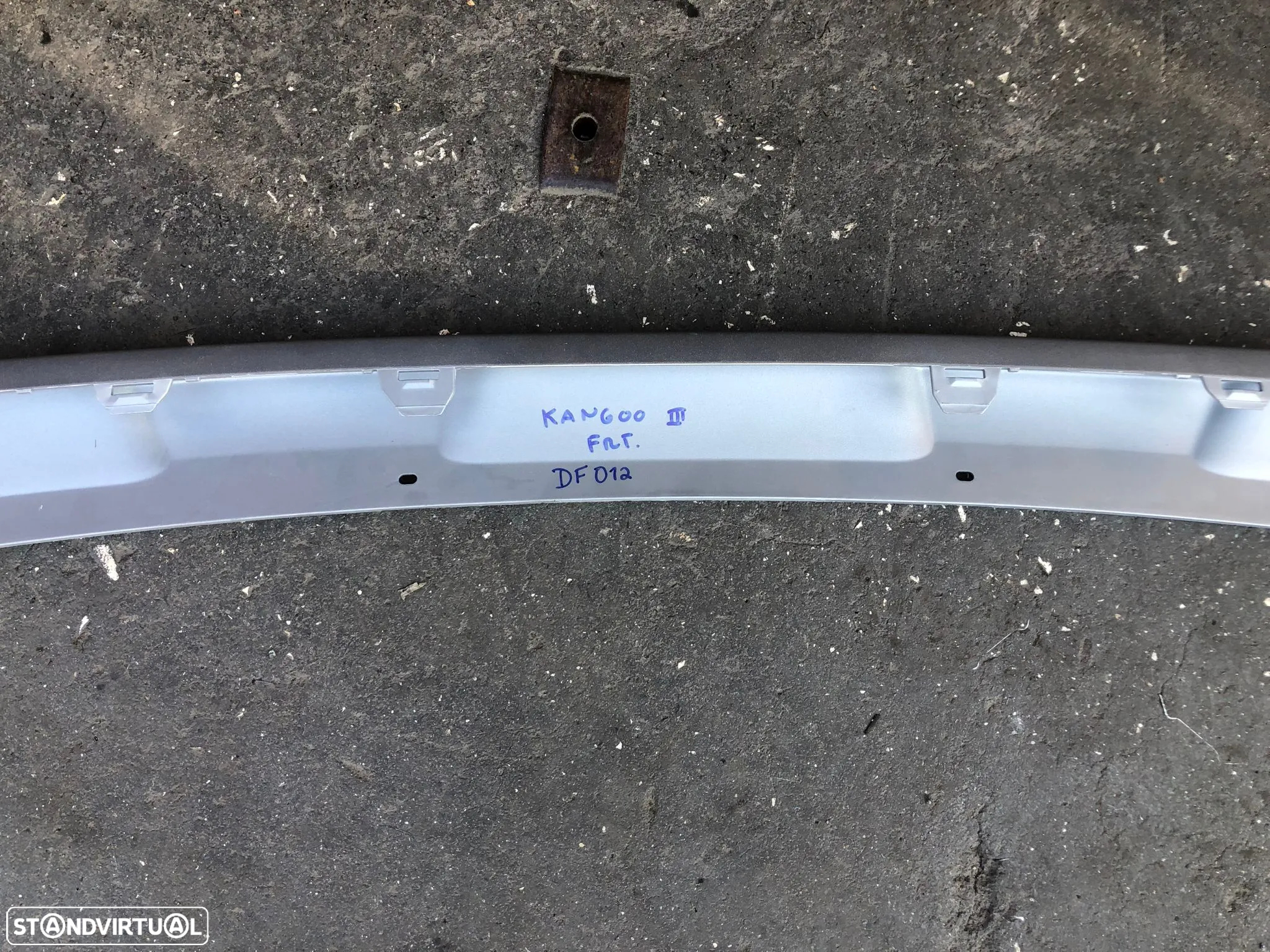 RENAULT KANGOO III FRISO DA FRENTE - DF012 - 6