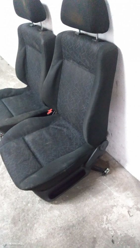 Estofos Da Frente Volkswagen Polo Classic (6V2) - 5