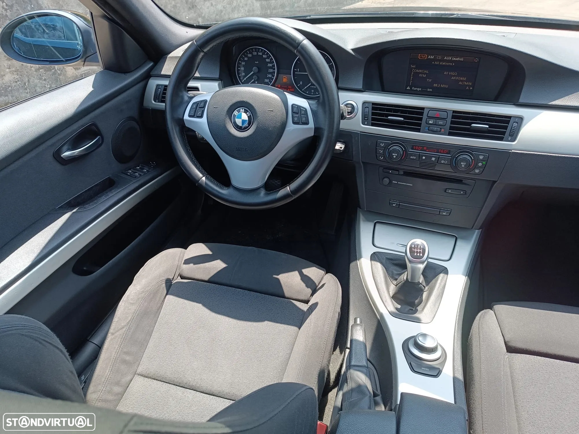 BMW 320 d Touring - 16