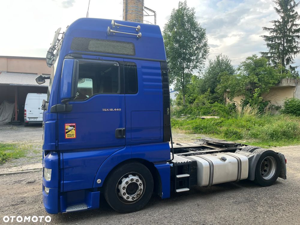 MAN TGX - 9