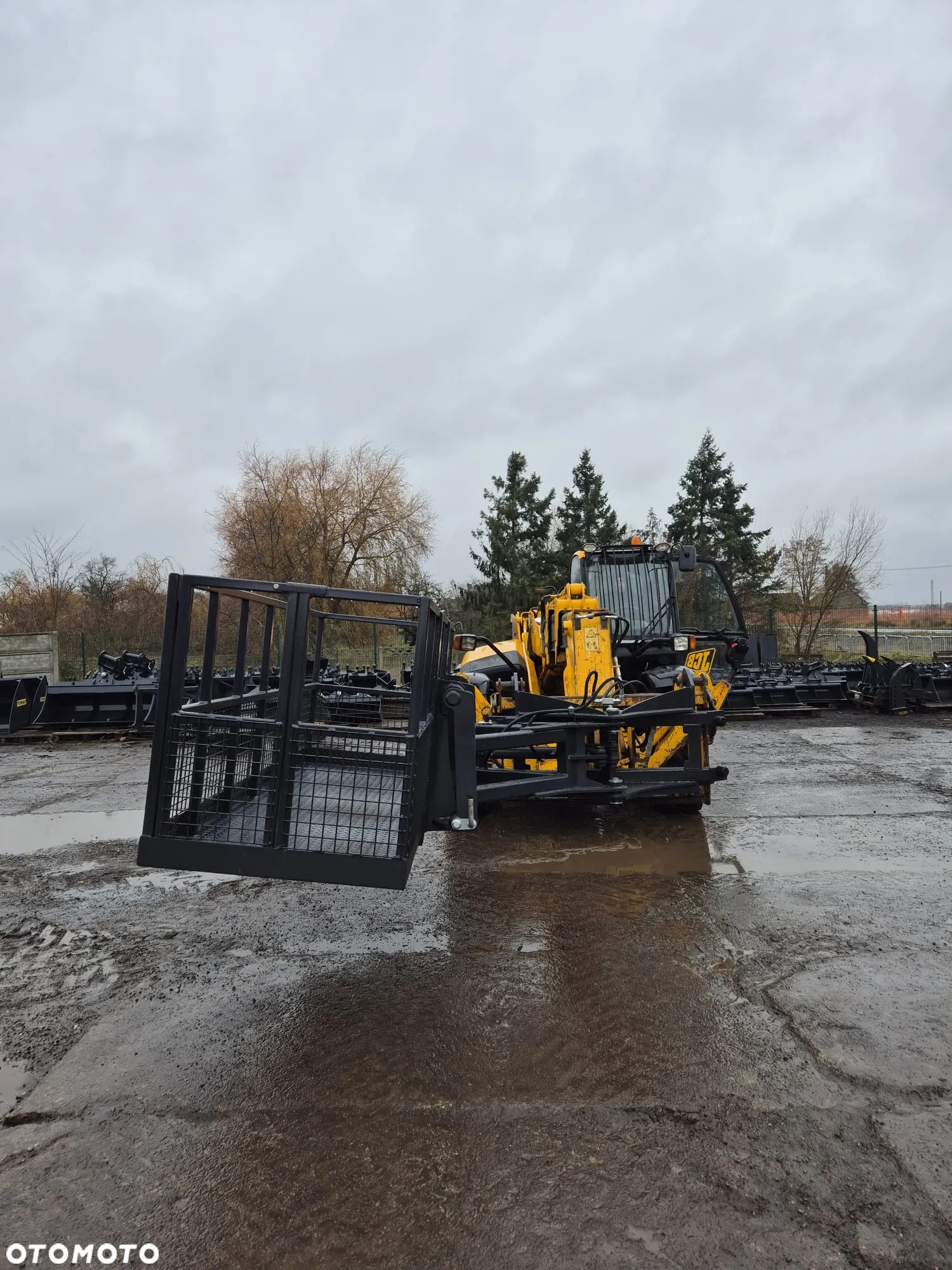 Kosz narzędziowy +Obrotnica kosza KOMPLET JCB 4m ładowarka 531-70, 540-170 , 530-70 , 536-60 - 8