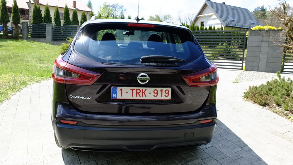 Nissan Qashqai 1.3 DIG-T N-Connecta - 9